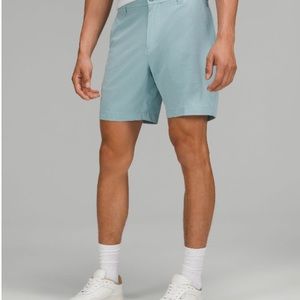 Lululemon Commission 7 Inch Short